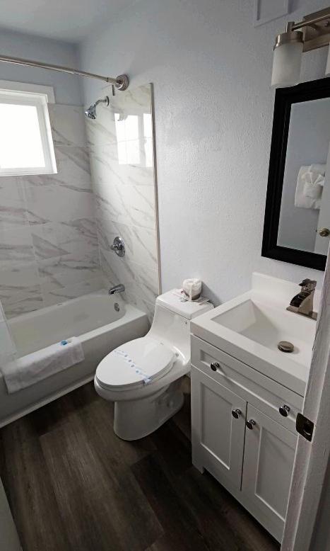 Silver Sands 3* Rockaway Beach